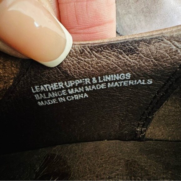 Born Famke Taupe Clogs Womens Leather Zipper Ankle Boots, Size 7 - Picture 8 of 10